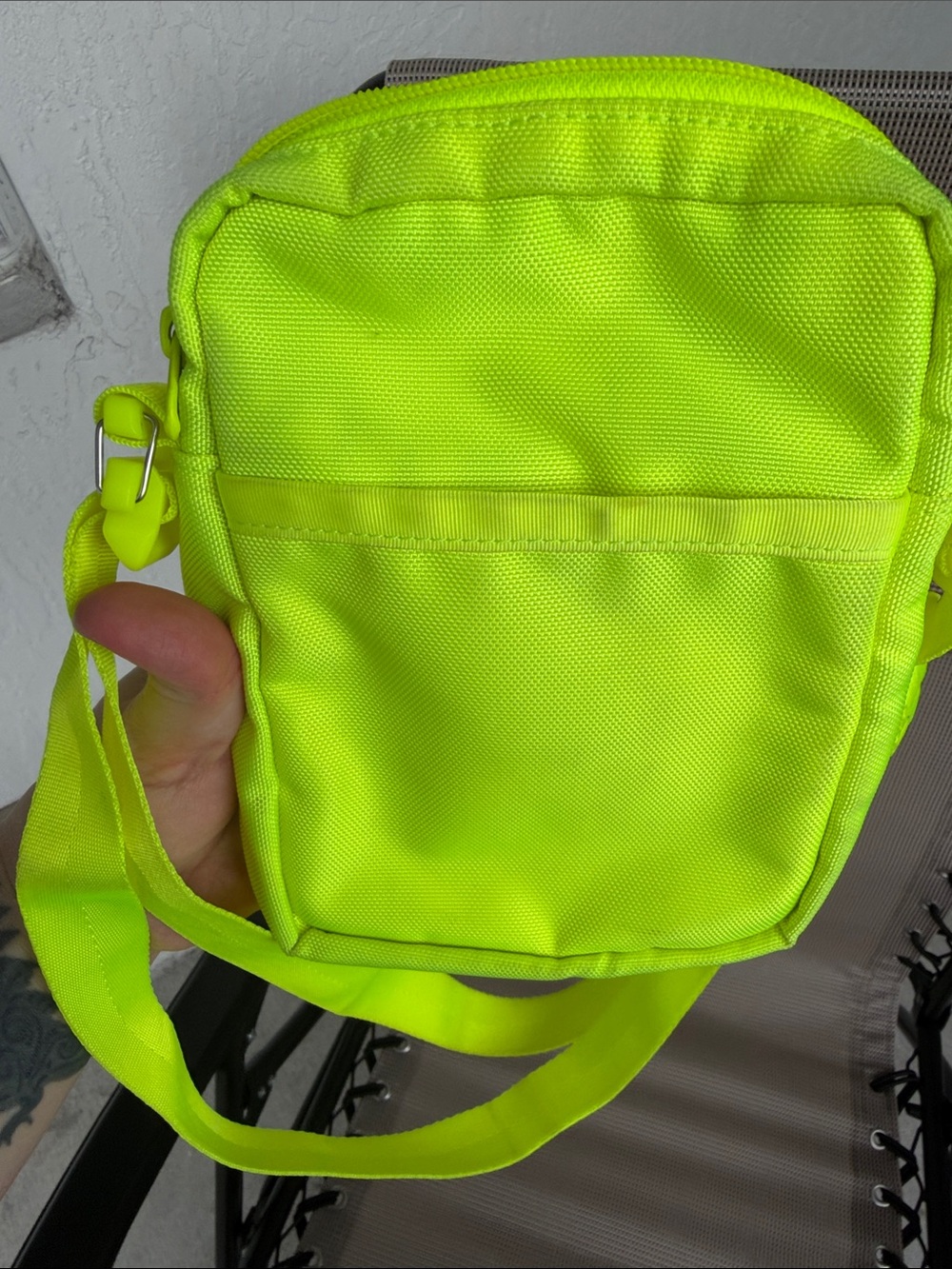 Baboon to the moon gilardi neon yellow crossbody - Picture 5 of 7